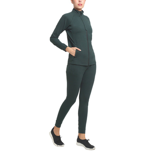 Ensemble de survêtement décontracté pour femmes le plus vendu ensemble de deux pièces sur mesure et coupe ajustée survêtements pleine longueur pour femmes - Product Image 3