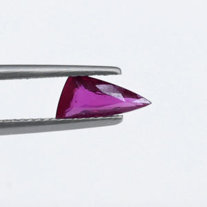 Best Price Natural Mozambique Ruby 5.08 Carat Reddish Pink Color Mix Shape Unheated <b>Loose</b> <b>Gemstone</b> for Making Ring and Astrology - Product Image 4