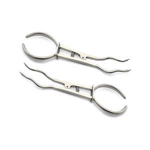 Pinza de Goma Manual de Acero Inoxidable Médico Profesional, Herramienta Quirúrgica con Certificación CE, Reutilizable, Logotipo Personalizado MEDIVA ESSENCE - Product Image 3