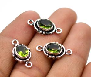 Plaqué argent antique et plaqué or 18 carats péridot pierres précieuses Double boucle connecteur 21X11mm NC73 fabrication de bijoux breloque résultats Lot - Product Image 1