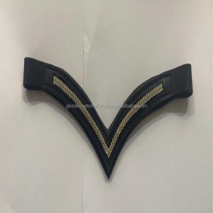 Banda de cuero para las cejas, accesorio de lujo de 3 filas de cristales transparentes de plata, diamante ostentoso, canal vacío, con relleno de costura completa y tamaños personalizados - Product Image 4