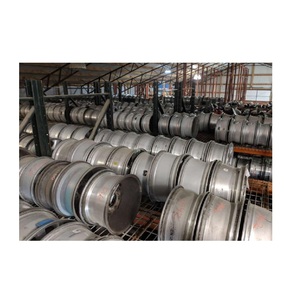 Roues d'occasion de marque personnalisée - Modèle -12 en promotion - Garantie 1 an - Excellent état - Fiable - Haute efficacité - Faible coût - Excellent rapport qualité-prix - Product Image 4