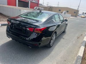 Nuevo/Usado Nissan Altima 2.5 SV 2025 con transmisión automática - Product Image 5