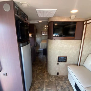 ขายรถบ้านมือสอง Winnebagos V-i-a 25Q ปี 2023 พร้อมขาย - Product Image 1