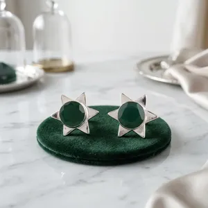 Boucles d'oreilles en onyx vert, faites à la main par un créateur, en argent sterling 925 plaqué, pour femmes et filles, à porter lors de fêtes de mariage. - Product Image 1