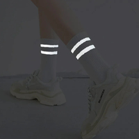 Chaussettes fluorescentes unisexes en coton phosphorescent pour étudiants, chaussettes réfléchissantes pour la course à pied