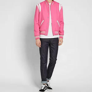 2025 veste d'université en cuir véritable élégante classique avec patchs Logo brodé Options de conception personnalisées toutes les tailles pour une utilisation hivernale - Product Image 3