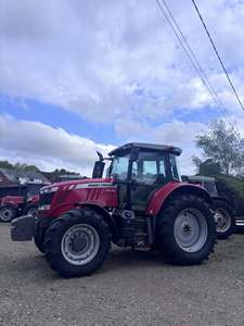 Tractor Agrícola Usado Massey Ferguson 6616, Tractor de Trabajo 4x4 con Cabina Cerrada, Tractor Utilitario Agrícola - Product Image 1