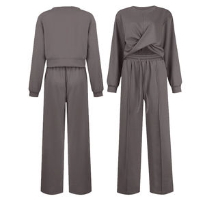 Ensemble de survêtement décontracté deux pièces pour femme, qualité supérieure, collection 2025 – Hoodie court et pantalon de jogging évasé pour l'hiver - Product Image 4