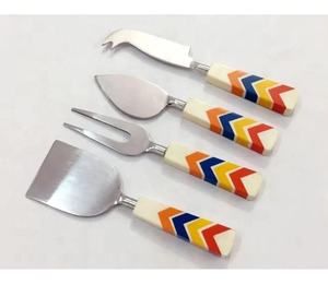 Juego de Cuchillos para Queso de Acero Inoxidable con Mangos de Resina Epoxi, Ecológico y Apto para Lavavajillas, para Servir con Estilo y Regalar - Product Image 5