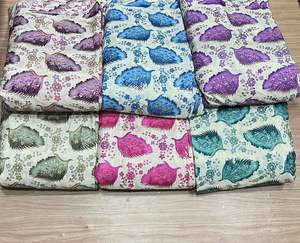 Tela Tejida de Alta Calidad con Diseño de Estampado de Flores de Chinon - Product Image 3