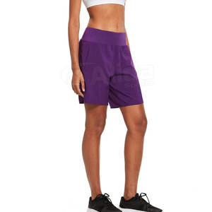 Pantalones cortos de correr para mujer hechos a medida al mejor precio, pantalones cortos transpirables más vendidos, patrón de botones, decoración, tecnología de sublimación - Product Image 3