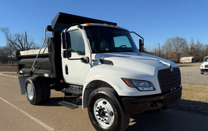 Camión Volquete Internacional MV607 2024 2023 2020 de 5/6 Yardas 6x4, Listo para Usar - Product Image 2