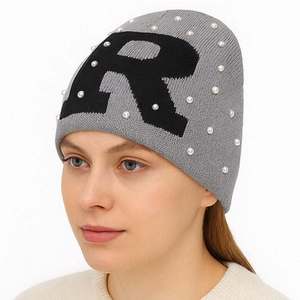 Vente en gros d'usine Bonnets d'hiver tricotés chauds Confortables Haute qualité Logo personnalisé Bonnets en strass - Product Image 3