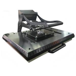 Presse à chaud semi-automatique robuste pour l'impression sur t-shirts et assiettes 110V/220V - Product Image 3