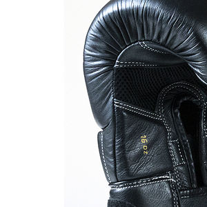 Vente en gros Gants de boxe noir et or Gants d'entraînement pour enfants Gants de MMA et de sac de boxe pour débutants - Product Image 4