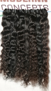 Extensions de cheveux de temple indien vierges non traitées alignées par cuticule brute Couleur noire ondulée soyeuse naturelle Style de vague profonde lâche - Product Image 5