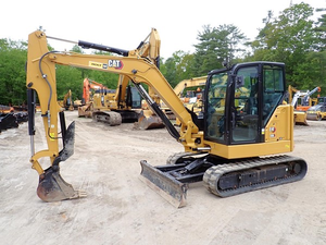 Mini-excavatrice Caterpillar 306CR la plus vendue en 2020 avec moteur de 26 kW et godet de 0,2 m³ à vendre - Product Image 6
