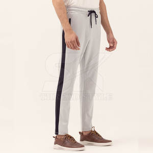 กางเกงผู้ชายน้ำหนักเบาขายาวสไตล์ลำลอง OEM บริการ OEM กางเกงผู้ชายสำหรับใส่กลางแจ้ง - Product Image 1