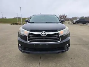 Toyota Highlander XLE 2016 Usada en Buen Estado - Product Image 5