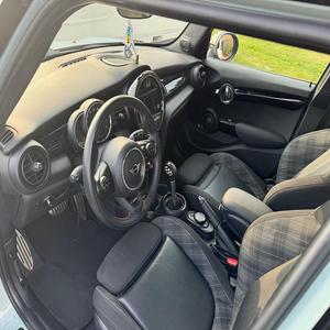 Alerte Offre Exceptionnelle! <span class=keywords><strong>Mini</strong></span> <span class=keywords><strong>Cooper</strong></span> <span class=keywords><strong>S</strong></span> 4 portes édition Ice Blue 2021, super propre, turbo 4 cylindres, berline de luxe - Product Image 3