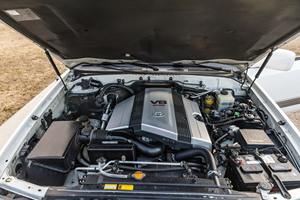 Toyota Land Cruiser 2002 - Product Image 6