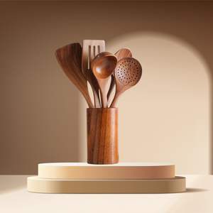 Juego de Cucharas de Cocina de Madera Tradicionales, Adecuado para Recetas Culturales y Preparación de Comidas Auténticas al Estilo Casero - Product Image 1