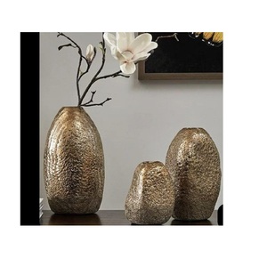 Jarrón de Flores Moderno de Aluminio Martillado Dorado de Lujo, Centro de Mesa para Decoración del Hogar, Bodas, Hecho a Mano, Ecológico - Product Image 6