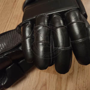 ถุงมือฟันดาบเฮมาหนังแท้คุณภาพพรีเมียมแบบ OEM รุ่นใหม่ ขายดีอันดับต้นๆ ถุงมือฟันดาบเฮมาแบบสั่งทำพิเศษ - Product Image 4