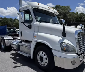 El mejor!! Camión Freightliner Cascadia 125 Evolution Day Cab 2017 Usado, Listo para la Venta, Disponible con Volante a la Izquierda/Derecha, Envío Mundial Disponible - Product Image 4