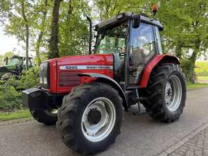 รถแทรกเตอร์มือสอง Massey Ferguson 4225 ขับเคลื่อน 4 ล้อ สำหรับงานเกษตรกรรม พร้อมห้องโดยสารแบบปิด - Product Image 6