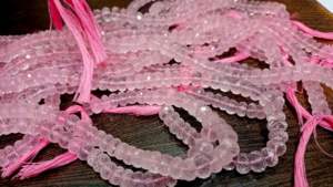 Cuentas de cuarzo rosa natural Rondelle facetadas de 7 a 9mm vendidas por hebra de 8 pulgadas de largo - Product Image 4
