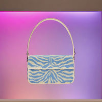 Sac à bandoulière marocain brodé de perles en soie, motif floral 3D fait main, pochette de soirée pour les occasions festives et colorées