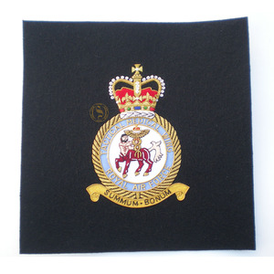 Insignias bordadas a mano uniformes ceremoniales chaqueta real cosido lingotes alambre níquel latón tela personalizada al por mayor - Product Image 5