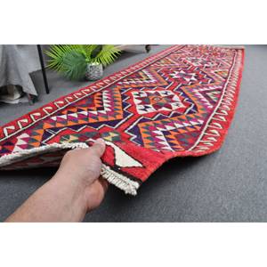 Alfombra de lana Kilim turca vintage de 32x11,2 pies, tejido plano de retazos de Color rojo con respaldo de látex - Product Image 3
