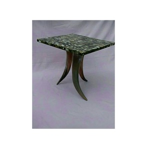 Mesa de centro con revestimiento de mármol de cuerno de alta precisión de diseño moderno hecha a mano con alta calidad para restaurantes Mesa de mármol Caffey - Product Image 1