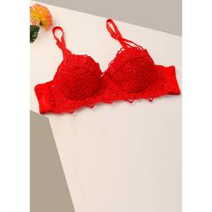 Parrot-Green Touch-Me-Not - Half Cup Sujetador bordado con relleno ligero con cable/sin cable - Product Image 1