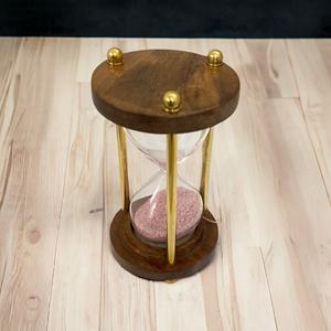 Sablier en bois, laiton et verre dans un coffret en cuir, 2 minutes, léger, design artistique décoratif pour le bureau/le bureau/l'étude - Product Image 6