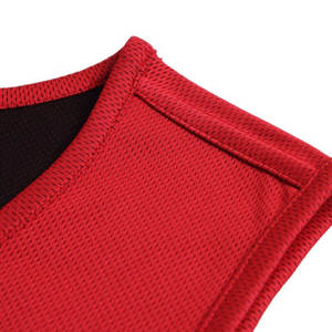 Ensemble de vêtements de basket-ball respirants pour hommes en vente directe d'usine Vêtements de sport fabriqués au Pakistan - Product Image 3