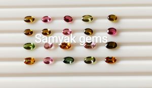 Haute qualité 3x5mm 6x8mm forme ovale multi tourmaline pierres précieuses naturel à facettes rubellite pierre Lot pierres coupées en gros - Product Image 4