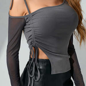 Vente en gros de vêtements pour femmes de haute qualité avec logo personnalisé T-shirts pour femmes OEM Blouses pour femmes Respirant - Product Image 3