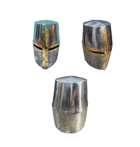 Casco de Cruz de latón medieval hecho a mano armadura de Caballero de acero y latón Ideal para recreación Cosplay o colección de exhibición - Product Image 3