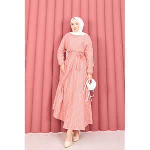 Robe Hijab Rose Poudré en Dentelle Texturée avec Ceinture Amovible, Motif Simple, Modeste et Basique pour Usage Quotidien Islamique, Coupe Droite pour l'Été - Product Image 1