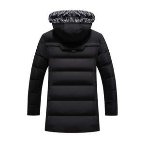 Veste parka pour homme avec logo personnalisé en gros, chaude, isolée, capuche, production rapide, tissu en toile imperméable, approvisionnement en vrac, manteau d'hiver - Product Image 3