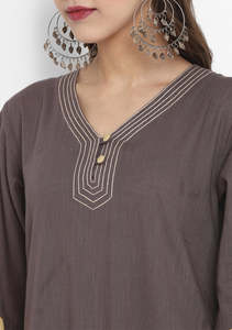 2025 nueva primavera personalizada mujer elegante moda suelta Maxi vestido mangas tres cuartos Natural teñido Abaya tejido - Product Image 2