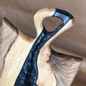 Planche à découper en bois avec manche en résine époxy Ustensiles de cuisine antibactériens écologiques lavables au lave-vaisselle - Product Image 2