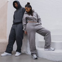 Ensemble de survêtement 2 pièces streetwear hiver personnalisé avec sweat à capuche zippé et pantalon de jogging empilé, broderie effet usé et pantalon de survêtement évasé