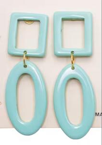 Pendientes de Resina con Flores Prensadas, Únicos y Elegantes, Joyería de Moda con Estilo Inolvidable - Product Image 2