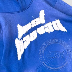 Sweat à capuche homme de haute qualité avec broderie en détresse hiver motif solide coton polyester col à capuche fabriqué au Pakistan - Product Image 4