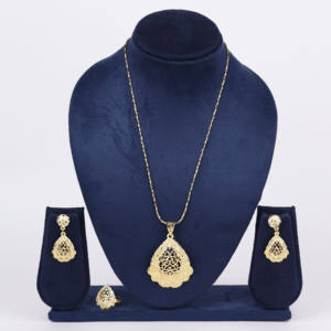 Conjunto de colgante de oro tradicional para mujer, joyería religiosa ortodoxa con cobre y latón, Chapado en Oro Laminado para bodas - Product Image 1